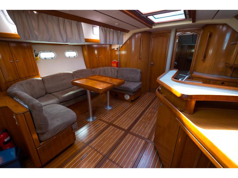 Book yachts online - sailboat - Sun Odyssey 51 - Quint II (renewed 2017) - rent