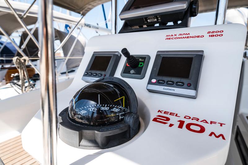 Book yachts online - sailboat - Bavaria 36 Cruiser - Estela - rent