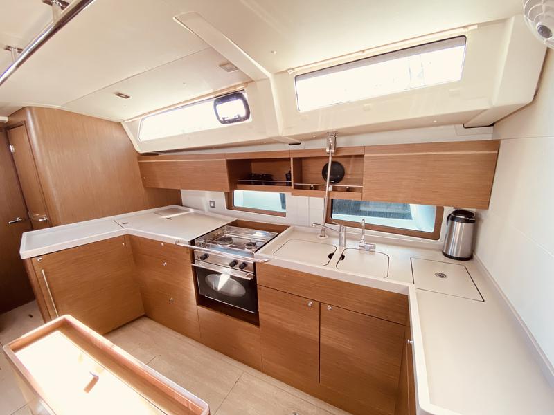 Book yachts online - sailboat - Oceanis 46.1 - Marbella (Pax 12)  - rent