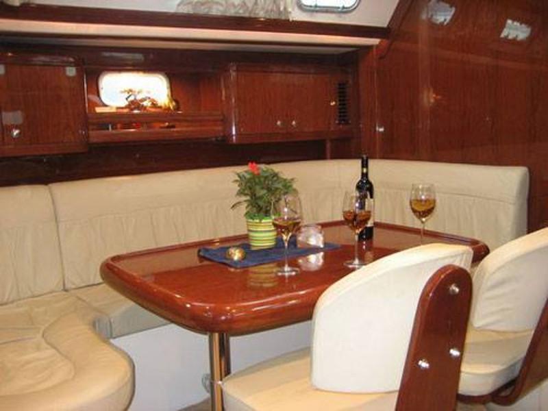 Book yachts online - sailboat - Ocean Star 51.2 - Draft - rent