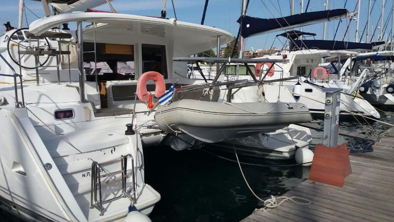 Book yachts online - catamaran - Lagoon 400 S2 - Ipanema - rent