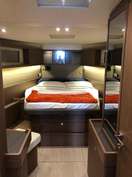 Book yachts online - sailboat - Sense 57 - Royal Smile - rent