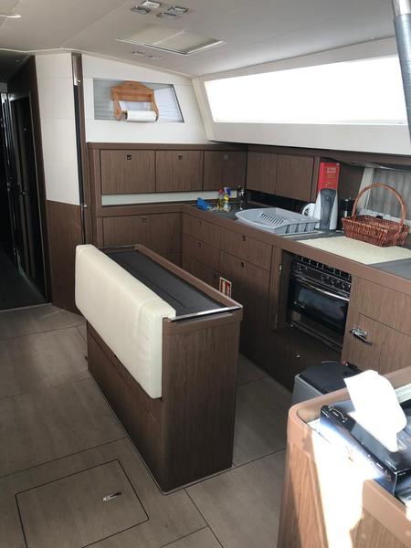 Book yachts online - sailboat - Sense 57 - Royal Smile - rent