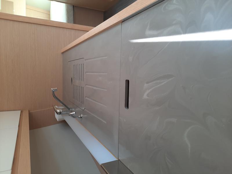 Book yachts online - sailboat - Dufour 390 Grand Large - AVAJAVA - rent