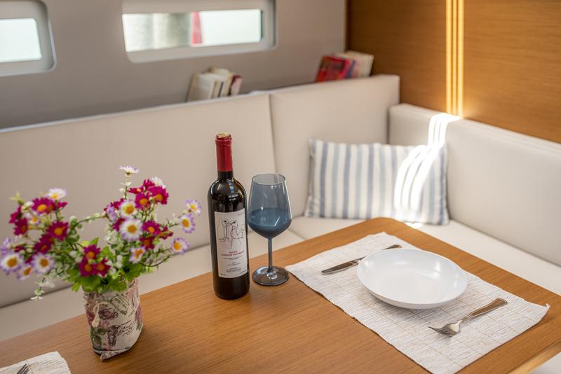Book yachts online - sailboat - Sun Odyssey 410 - Garfish - rent