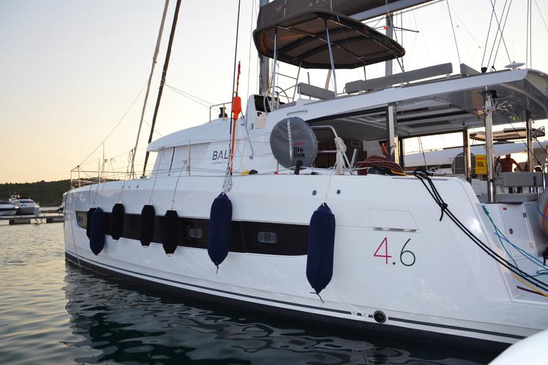 Book yachts online - catamaran - Bali 4.6 - Fryderyk - rent