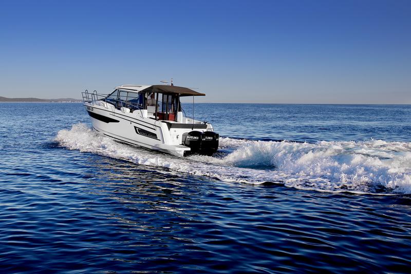 Book yachts online - motorboat - Merry Fisher 895 - VIP 3029ZD - rent