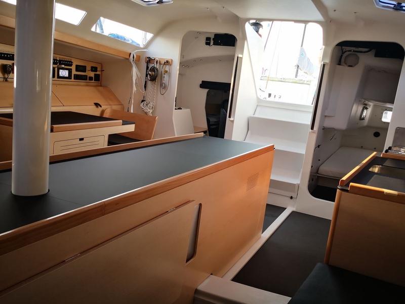 Book yachts online - sailboat - Pogo 12.5 - HERMES 3 - rent
