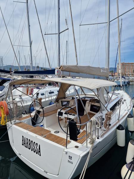 Book yachts online - sailboat - Dufour 360 Grand Large - Barbossa - rent