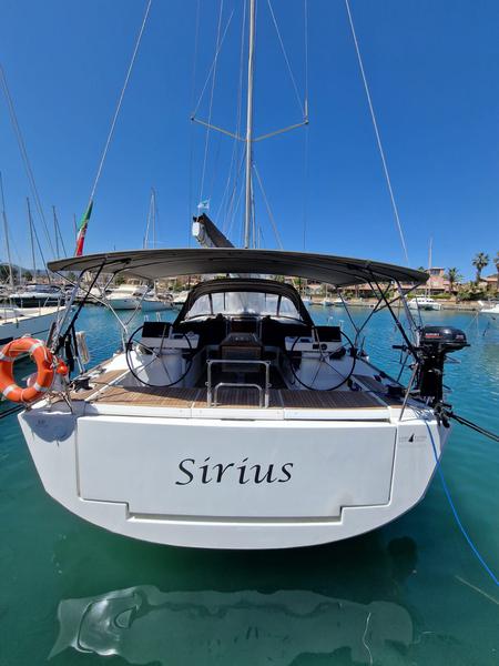 Book yachts online - sailboat - Dufour 520 Grand Large - Sirius - rent
