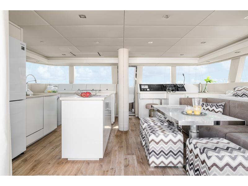 Book yachts online - catamaran - Sunreef 50 - SOLITAIRE - rent