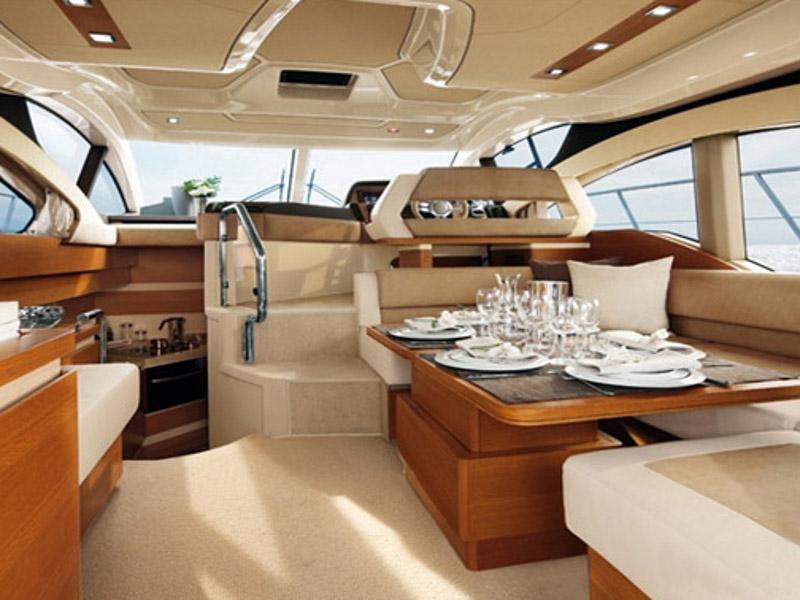 Book yachts online - motorboat - Azimut 46 - ALMA LIBRE II A/C GEN - rent
