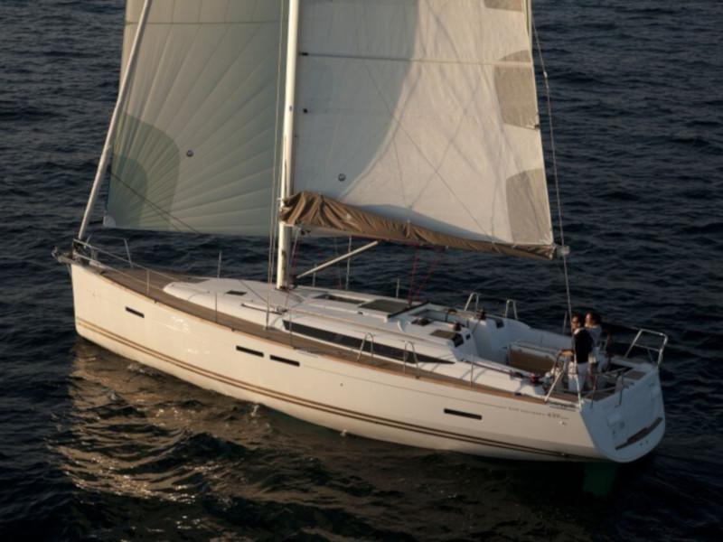 Book yachts online - sailboat - Sun Odyssey 439 - Sea and Sky - rent