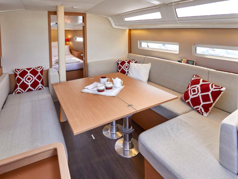 Book yachts online - sailboat - Sun Odyssey 410 - Alma Libre VI - rent