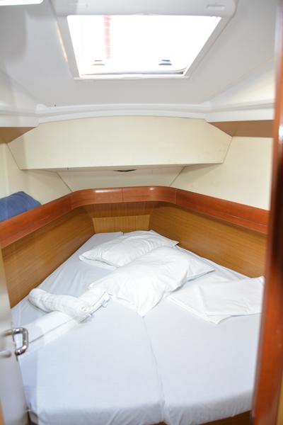 Book yachts online - sailboat - Sun Odyssey 36i - Billis - rent