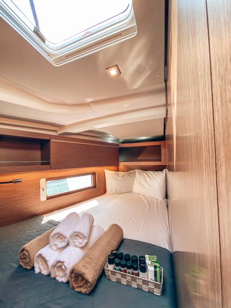 Book yachts online - sailboat - Oceanis 46.1 - WHISPER - rent