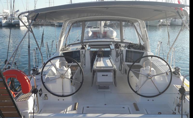 Book yachts online - sailboat - Oceanis 41.1 - El Viento - rent