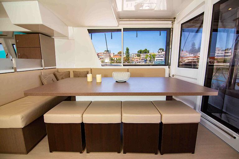 Book yachts online - catamaran - Bali 4.8 - Stelina - rent