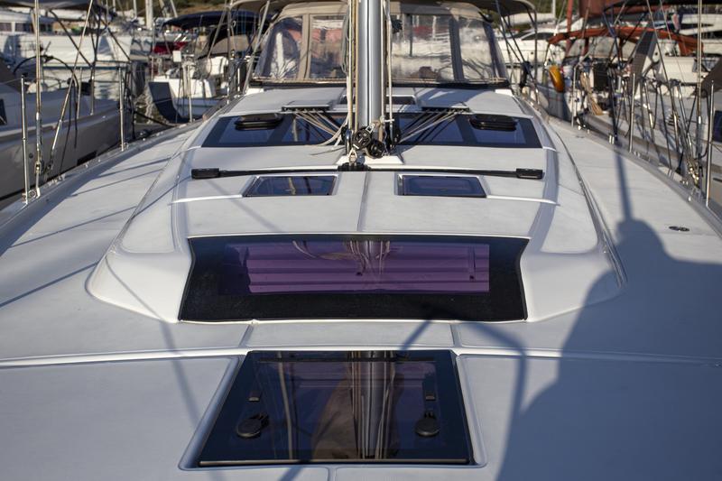 Book yachts online - sailboat - Dufour 430 Grand Large - Sea cloud 1 - rent