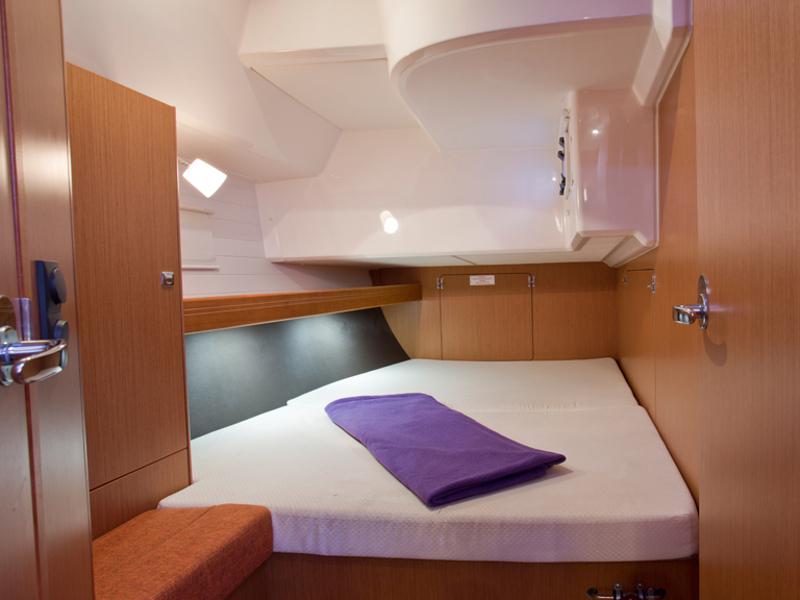Book yachts online - sailboat - Bavaria 46 Cruiser - DEA - rent