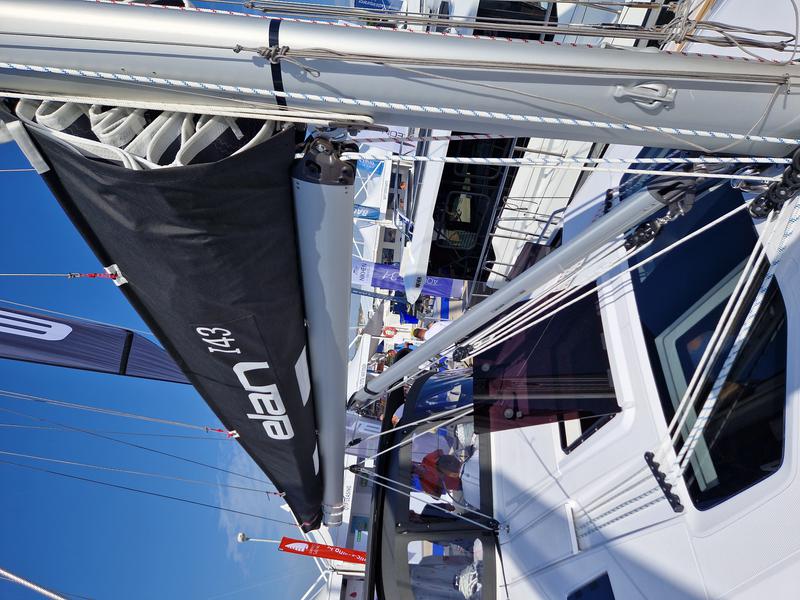 Book yachts online - sailboat - Elan Impression 43 - My Dreams - rent