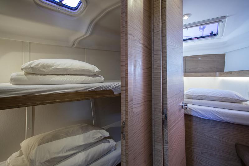 Book yachts online - sailboat - Elan 45 Impression - Tightrope - rent