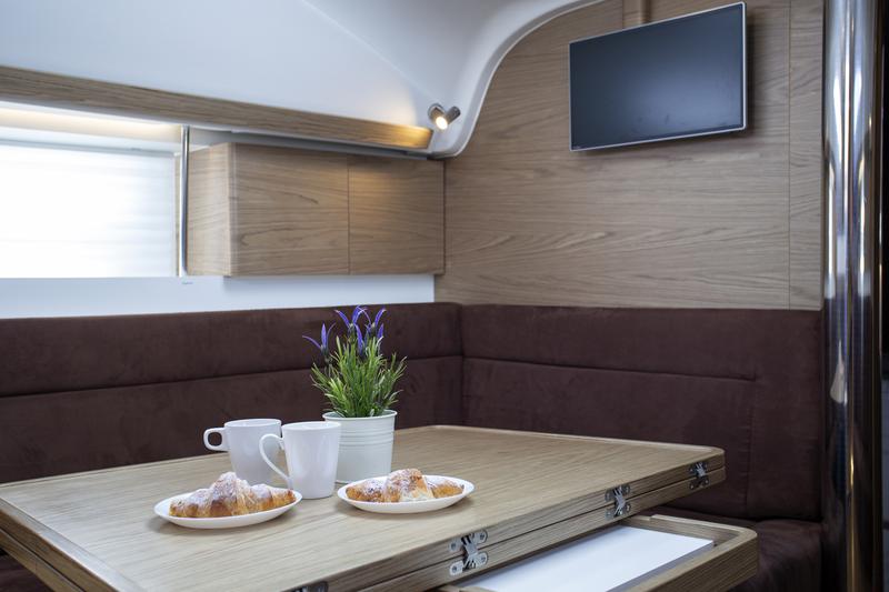 Book yachts online - sailboat - Elan 45 Impression - Tightrope - rent