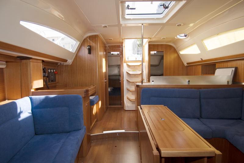 Book yachts online - sailboat - Elan 434 Impression - Aquaholic - rent