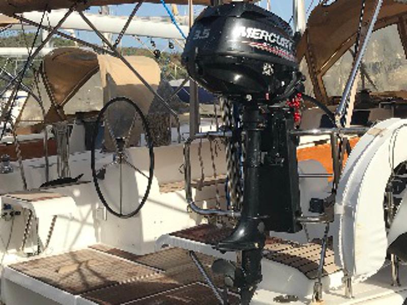 Book yachts online - sailboat - Dufour 382 GL - Calypso - rent