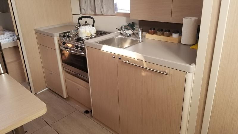 Book yachts online - sailboat - Oceanis 38.1 - Rosa Bella - rent
