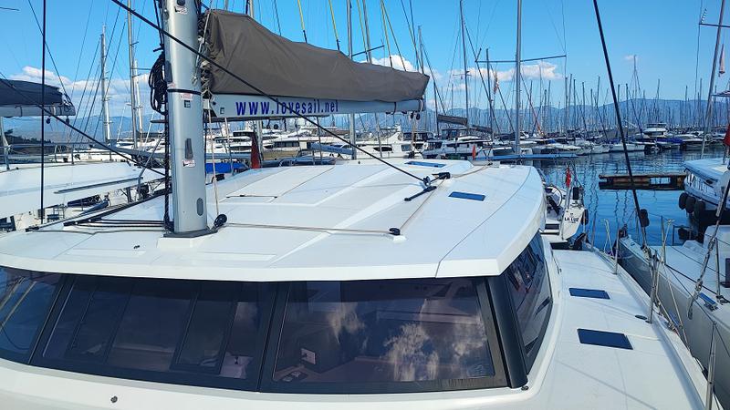 Book yachts online - catamaran - Astréa 42 - Gloria - rent