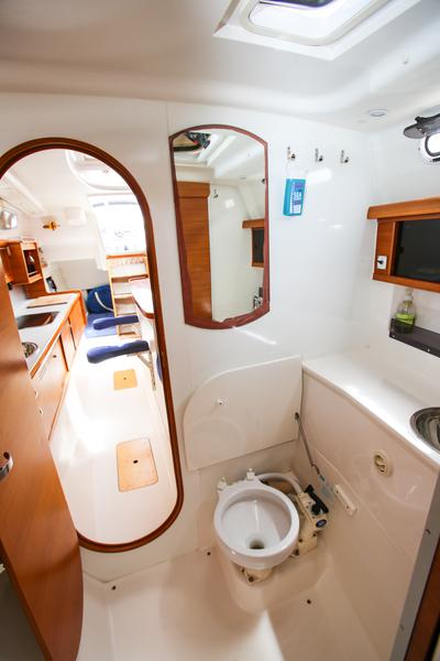 Book yachts online - other - Dragonfly 35 - Magic - rent