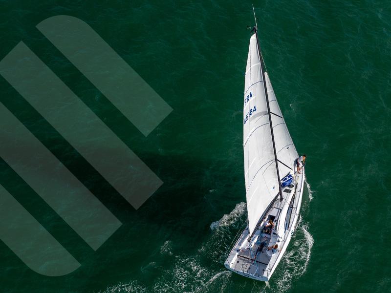 Book yachts online - sailboat - MMW 33 - Solano - rent