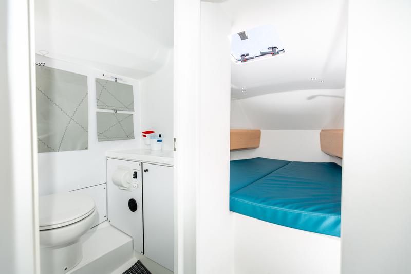 Book yachts online - sailboat - Pogo 36 - Lady Shadock - rent