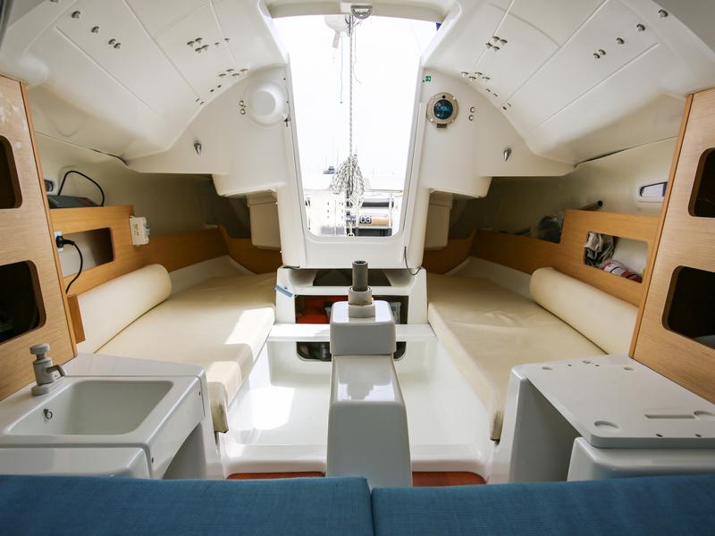 Book yachts online - sailboat - First 21.7 - Chouchou 2 - rent