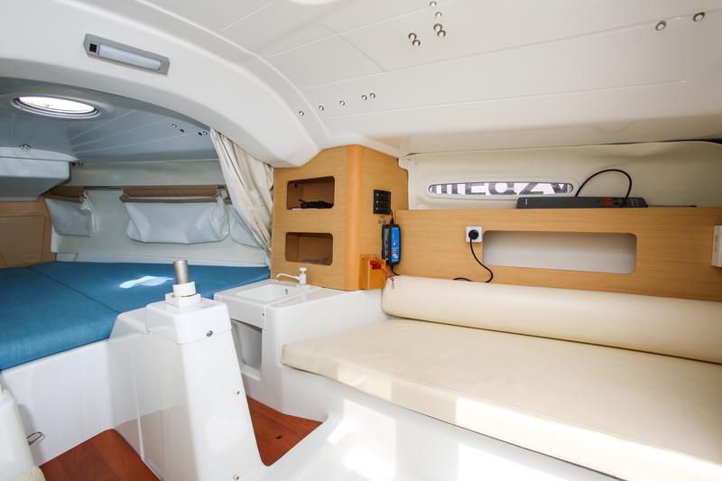 Book yachts online - sailboat - First 21.7 - Chouchou 2 - rent