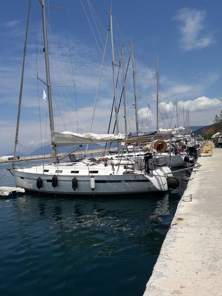 Book yachts online - sailboat - Bavaria 40 Cruiser S - Canenas - rent