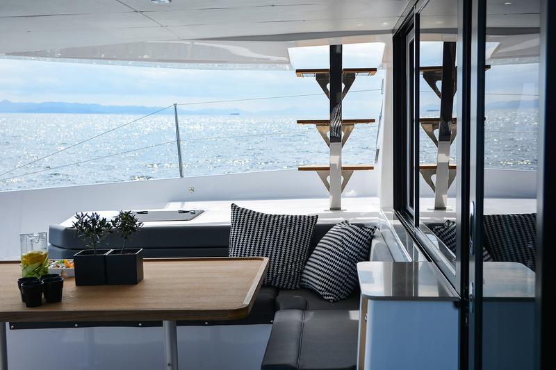 Book yachts online - catamaran - Dufour 48 Catamaran - Mojito - rent