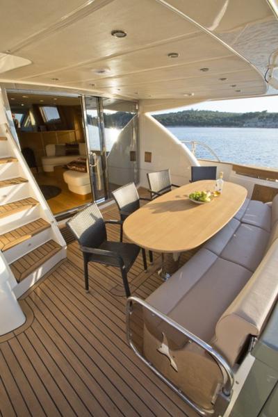 Book yachts online - motorboat - Abacus 70 - Malibu - rent