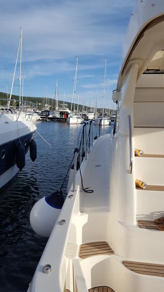 Book yachts online - motorboat - Prestige 36 Fly - Fortuna - rent