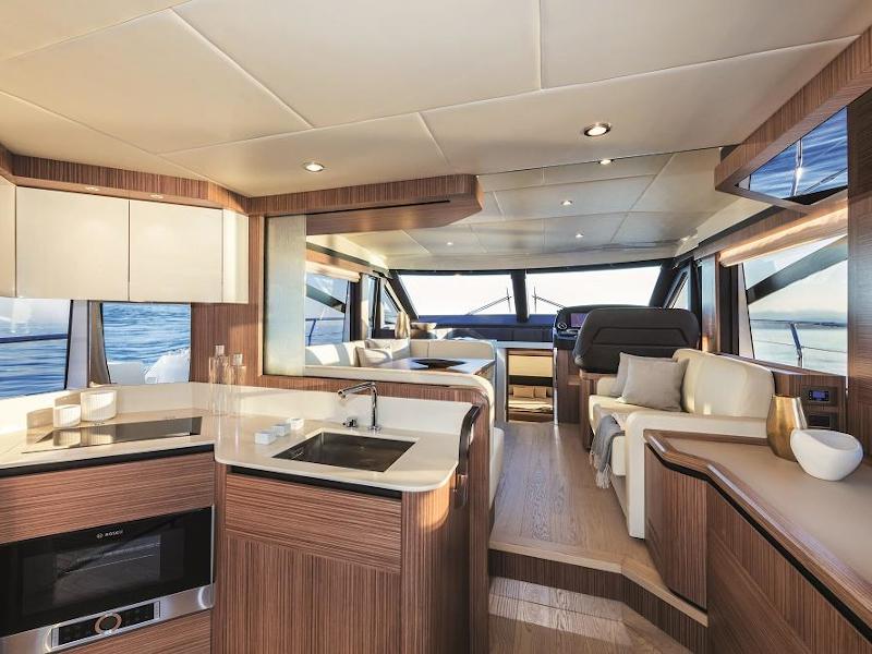 Book yachts online - motorboat - Absolute 50 Fly - Moj Mir - rent