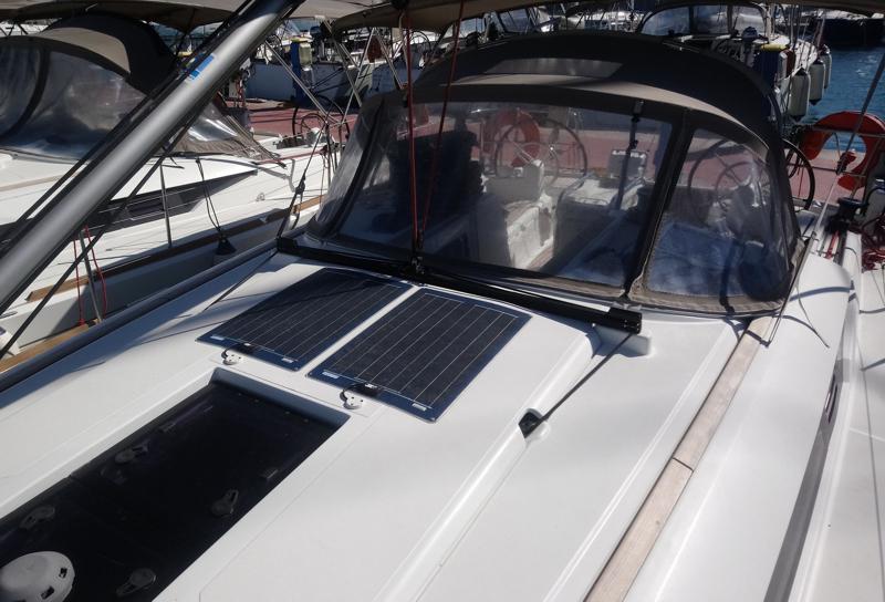 Book yachts online - sailboat - Sun Odyssey 409 - El Greco - new sails 2022 - rent