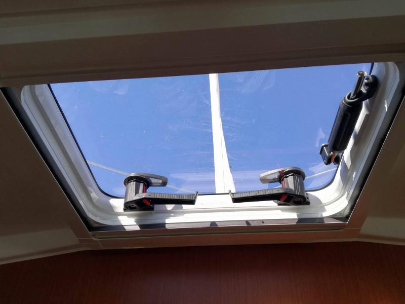 Book yachts online - sailboat - Oceanis 38.1 - Zeus - rent
