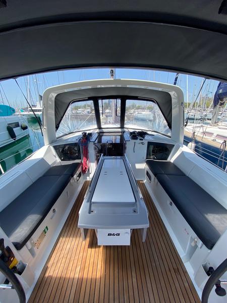 Book yachts online - sailboat - Oceanis 41.1 - Kalypso - rent