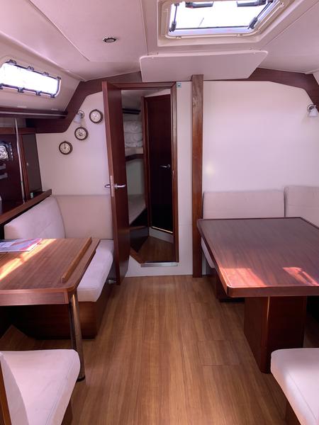 Book yachts online - sailboat - Hanse 430 - PANTA REI - rent