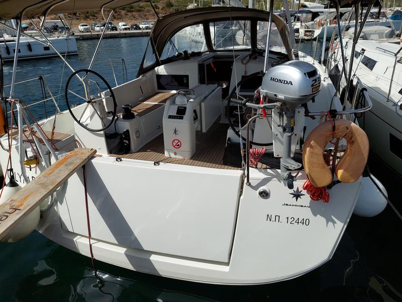 Book yachts online - sailboat - Sun Odyssey 440 - OLYMPIA - rent
