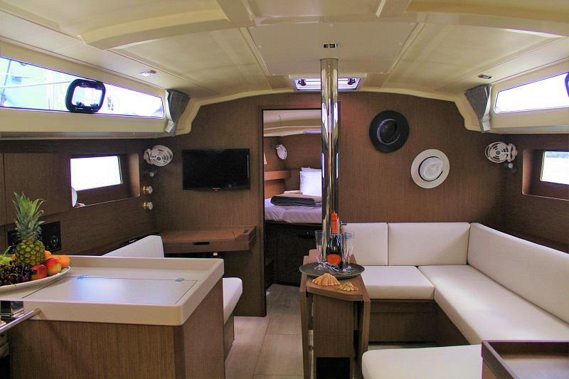 Book yachts online - sailboat - Oceanis 41.1 - Diamanti I - rent