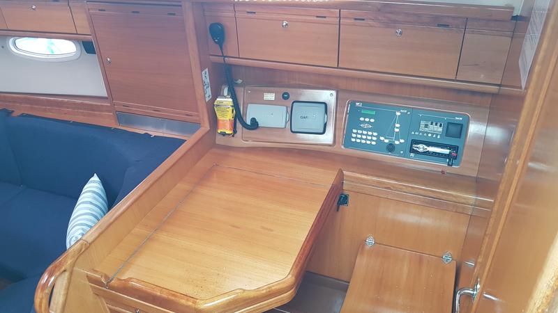 Book yachts online - sailboat - Bavaria 40 * Free of Charge SUP - BLACK PEARL - rent