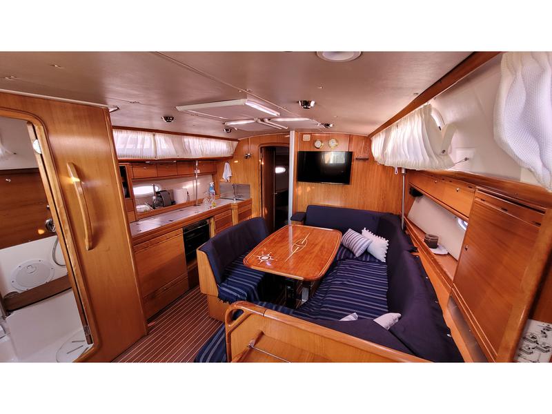 Book yachts online - sailboat - Bavaria 40 * Free of Charge SUP - BLACK PEARL - rent