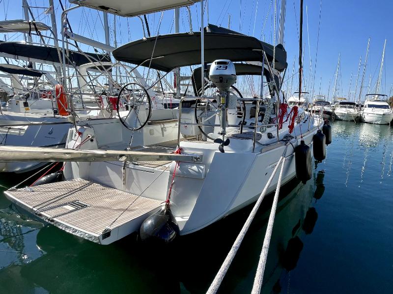 Book yachts online - sailboat - Sun Odyssey 479 - Luna Rossa (Refit 2021) - rent